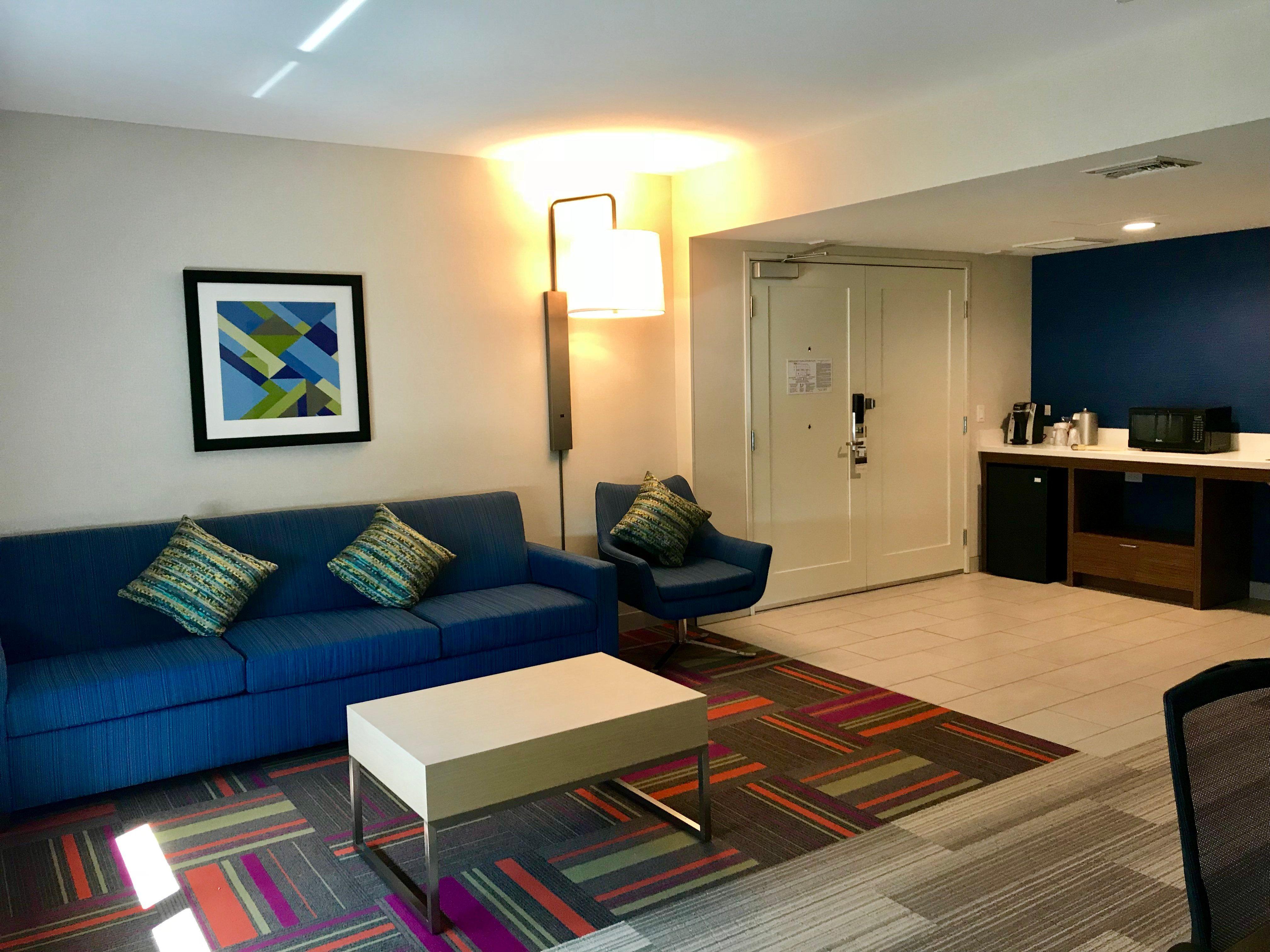 Holiday Inn Express & Suites Pasadena - Los Angeles By Ihg Eksteriør bilde