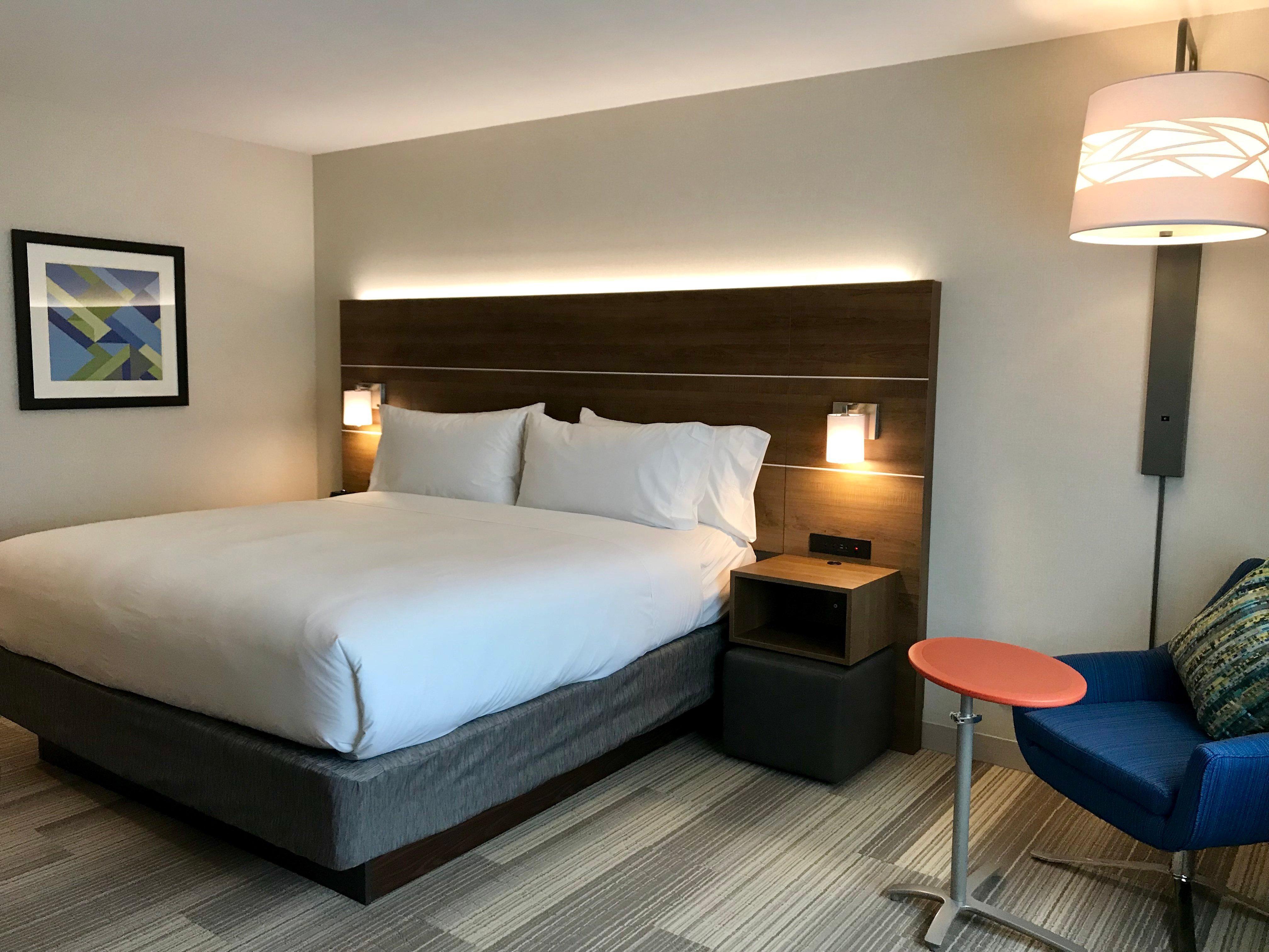 Holiday Inn Express & Suites Pasadena - Los Angeles By Ihg Eksteriør bilde