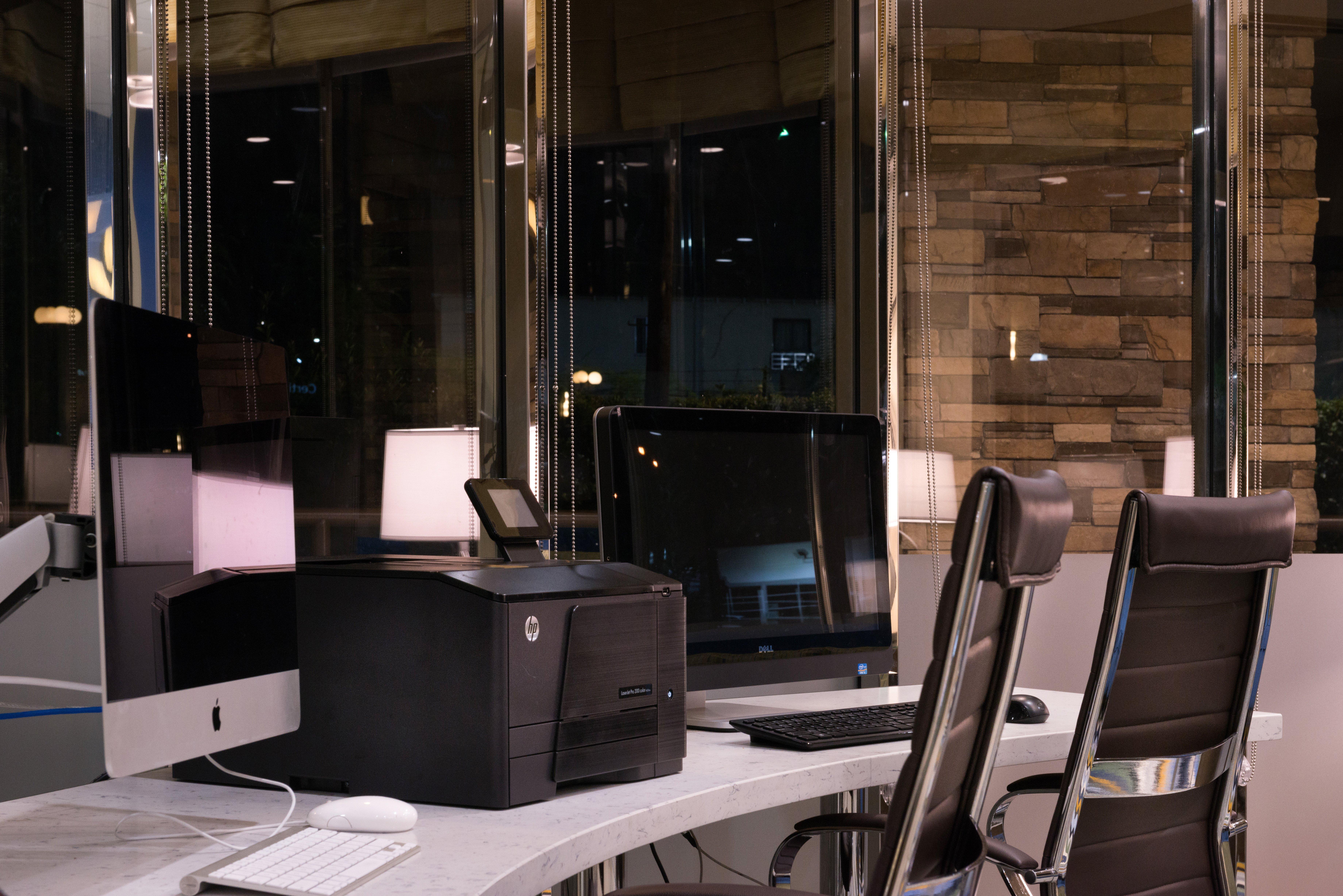 Holiday Inn Express & Suites Pasadena - Los Angeles By Ihg Eksteriør bilde